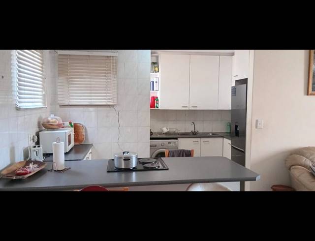 2 BEDROOM APARTMENT FOR SALE IN GLENANDA